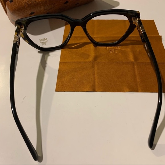 ♥️SOLD♥️MCM Glasses - Picture 10 of 15